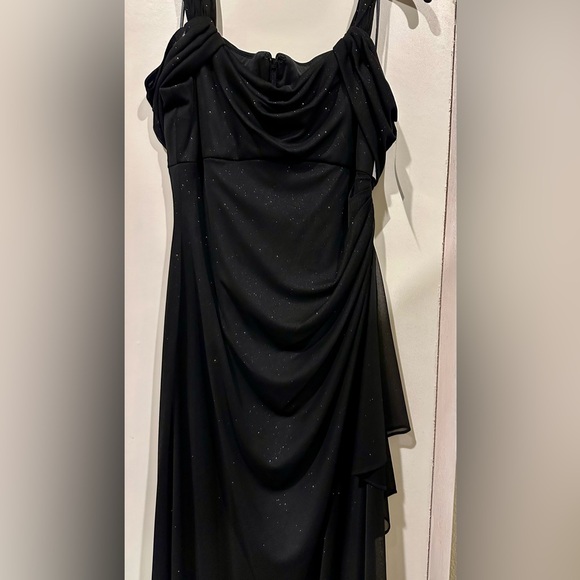 Alex Evenings Dresses & Skirts - Alex Evenings Black Sparkly Evening Dress